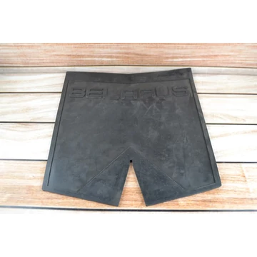 MTZ Kuplungház fedél /alsó/ 