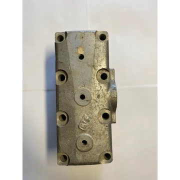 Kertitox háromhengeres szívófej